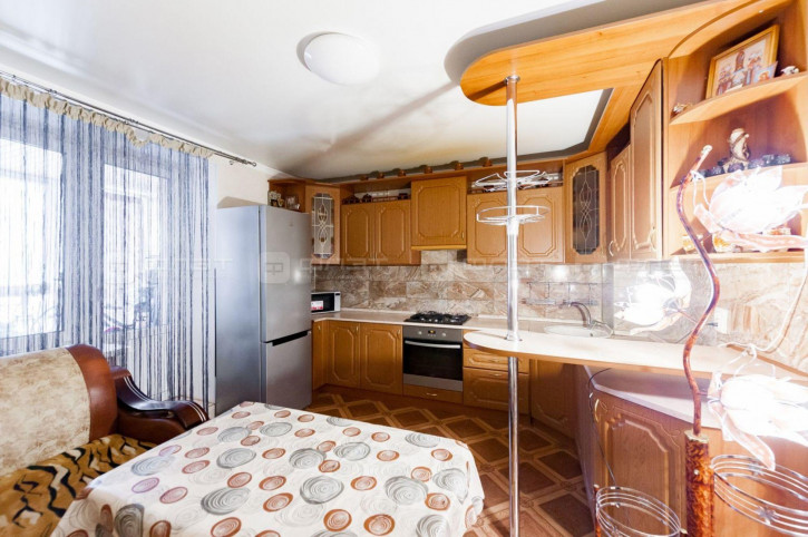 2-комн квартира ул. Салиха Батыева, дом 13