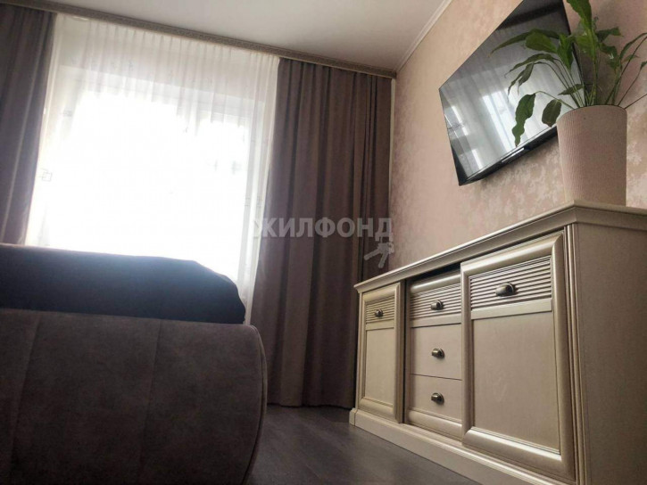 3-комн квартира Зеленина улица, д.6