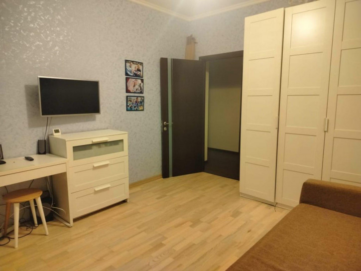 2-комн квартира Паши Савельевой ул, 54