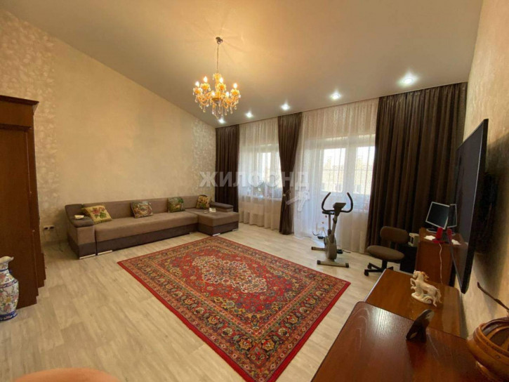 2-комн квартира Комсомольский проспект, д.17