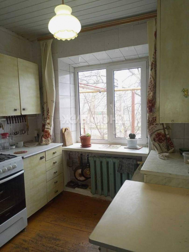 1-комн квартира Матросова улица, влд176