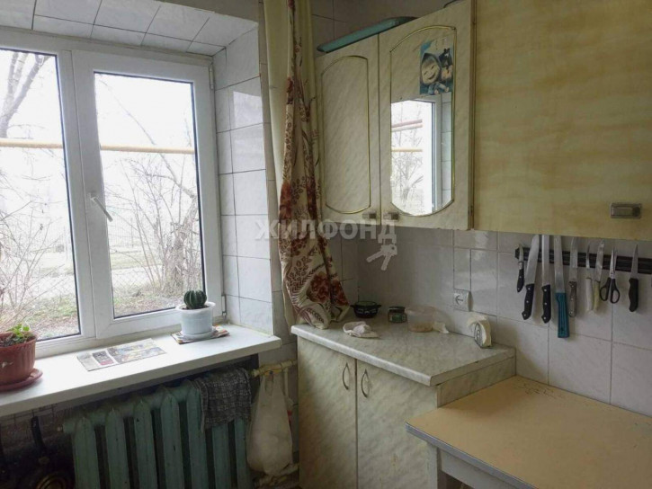1-комн квартира Матросова улица, влд176