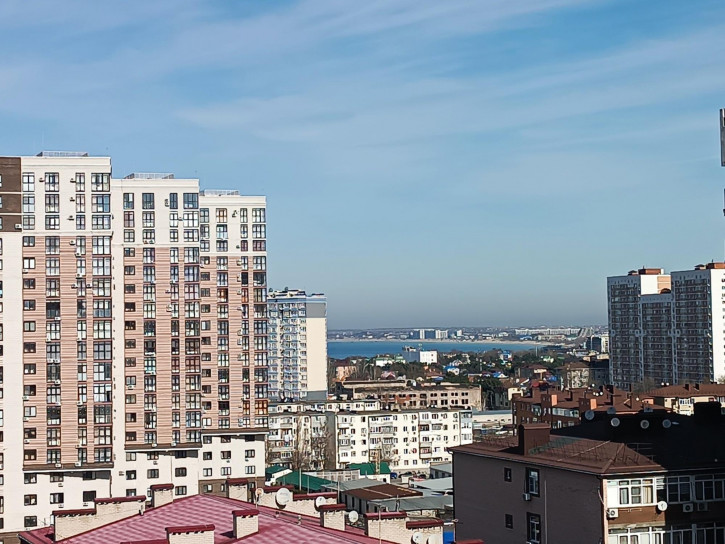 2-комн квартира улица Крылова, 113
