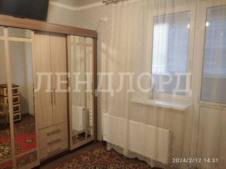 1-комн квартира улица Шаповалова, 1Гс2