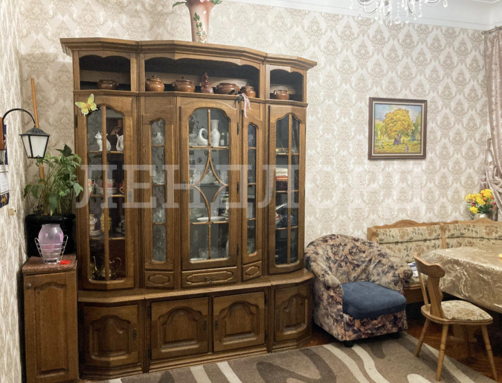 Комната Будённовский проспект, 72/213