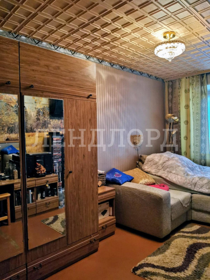 3-комн квартира улица Козлова, 65Б
