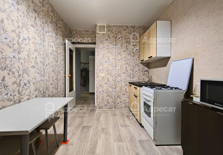 2-комн квартира ул. Тургенева,  д.10А