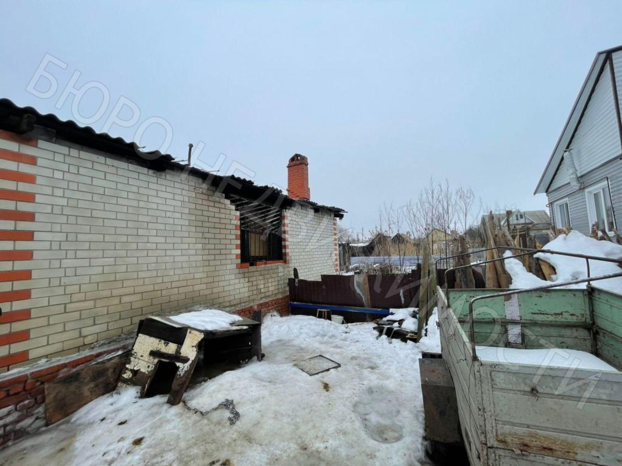 Купить дачу, дом, коттедж за 400 000 рублей на Поворинская ул, 5