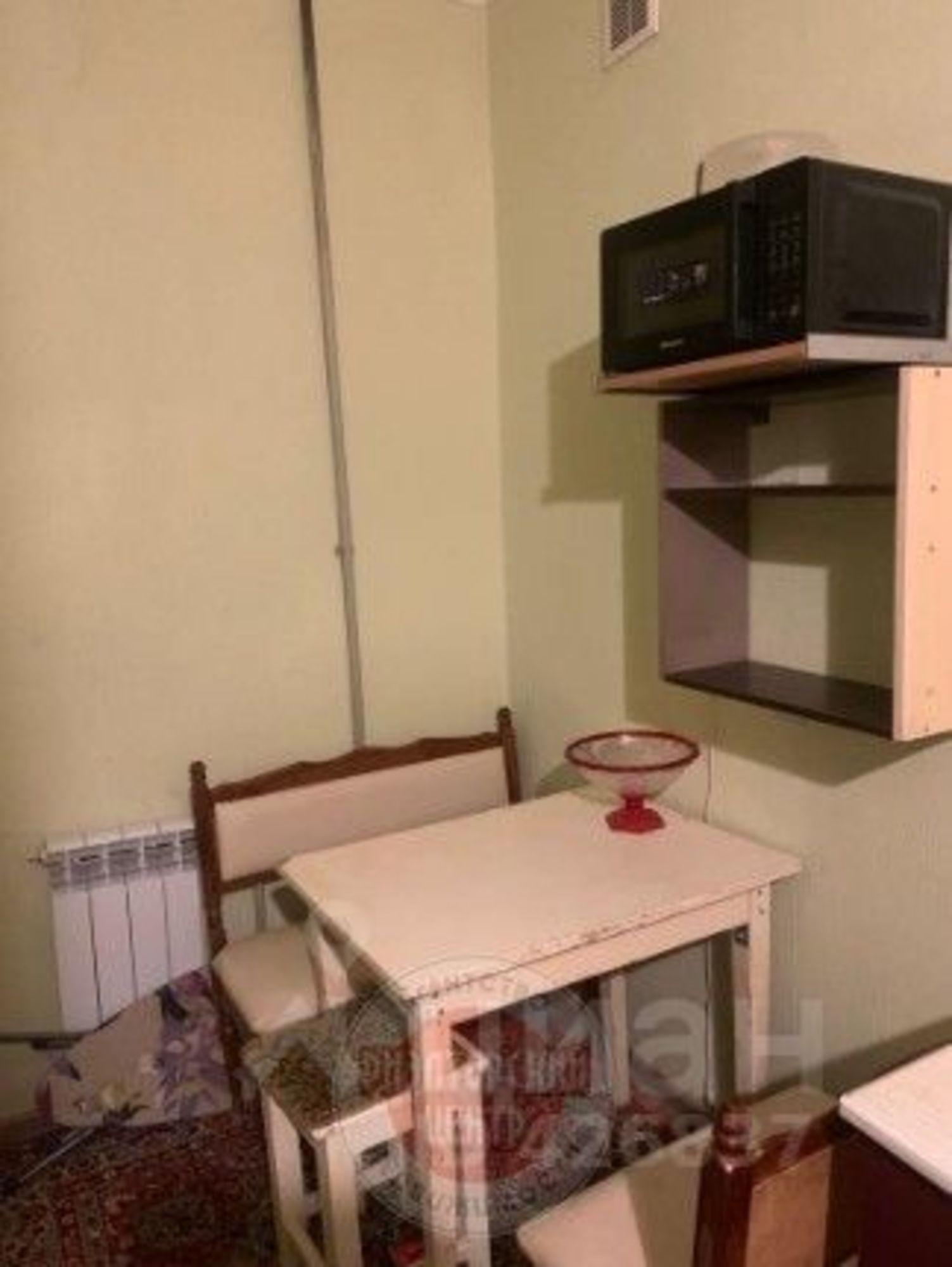 Сдать комнату за 10 000 рублей на ул Толстого, 50 Сдать комнату за 10 000 рублей на ул Толстого, 50