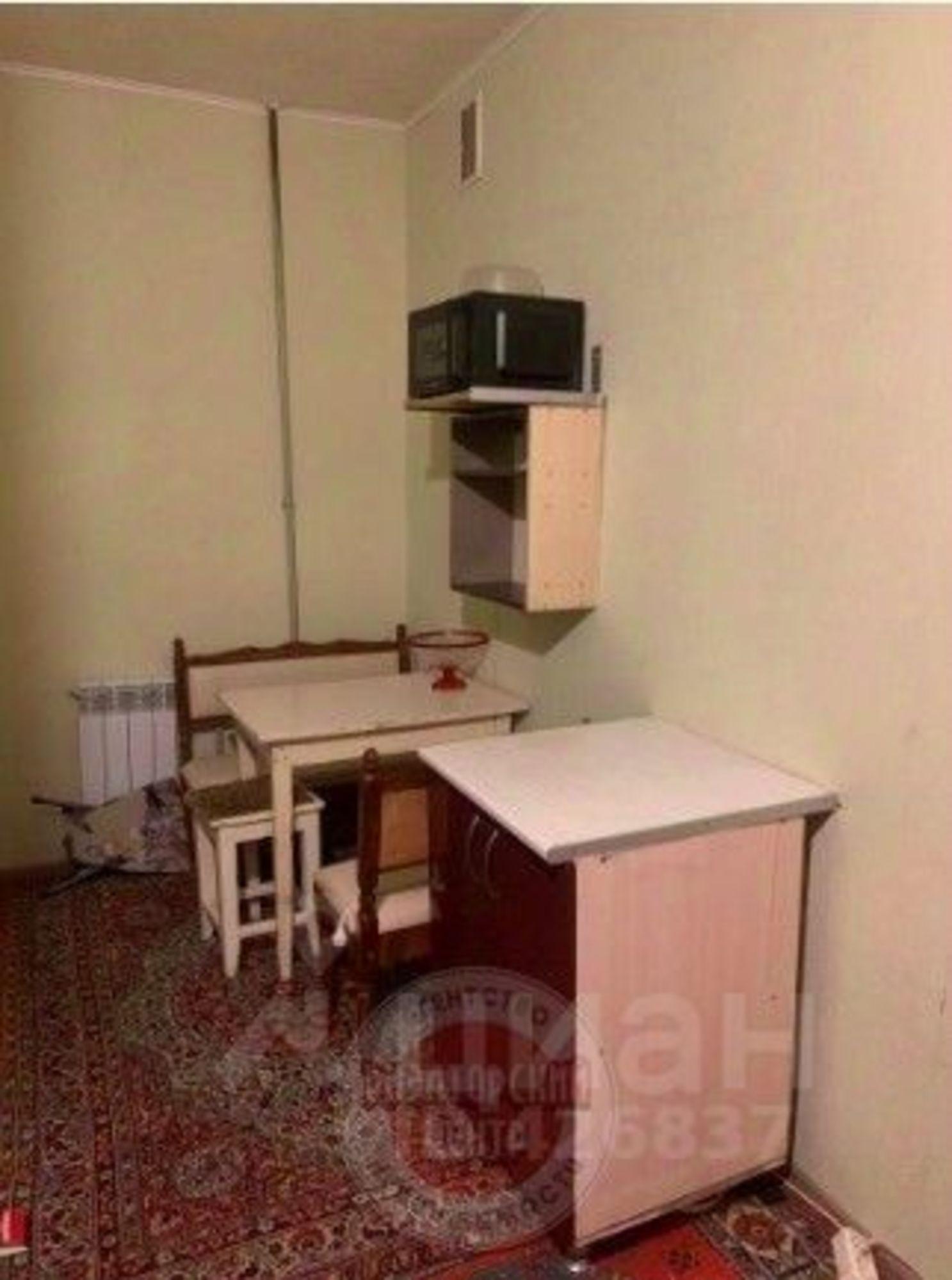 Сдать комнату за 10 000 рублей на ул Толстого, 50 Сдать комнату за 10 000 рублей на ул Толстого, 50