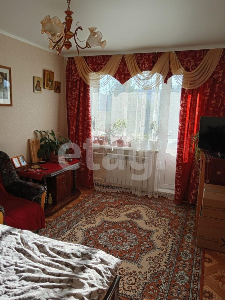 2-комн квартира улица Брянского Фронта
