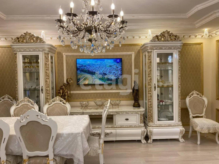 3-комн квартира улица Горбатова
