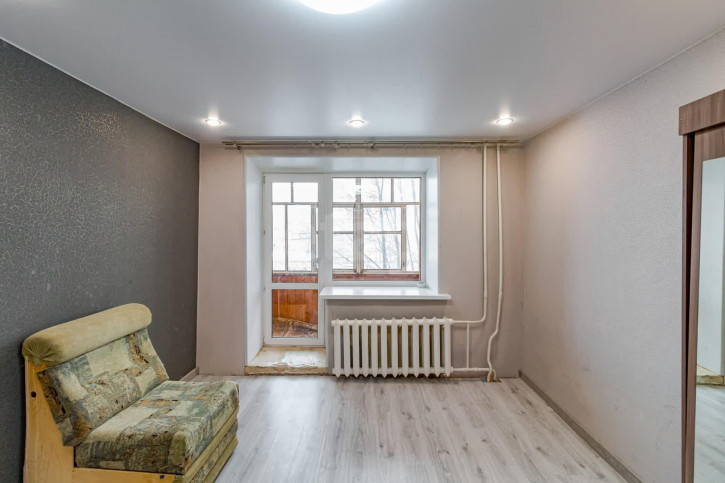 2-комн квартира улица Маршала Конева, 12а