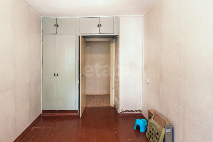 3-комн квартира улица Можайского, 48а