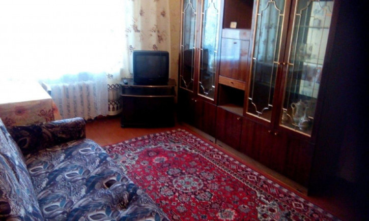 2-комн квартира Пожарского ул, 22