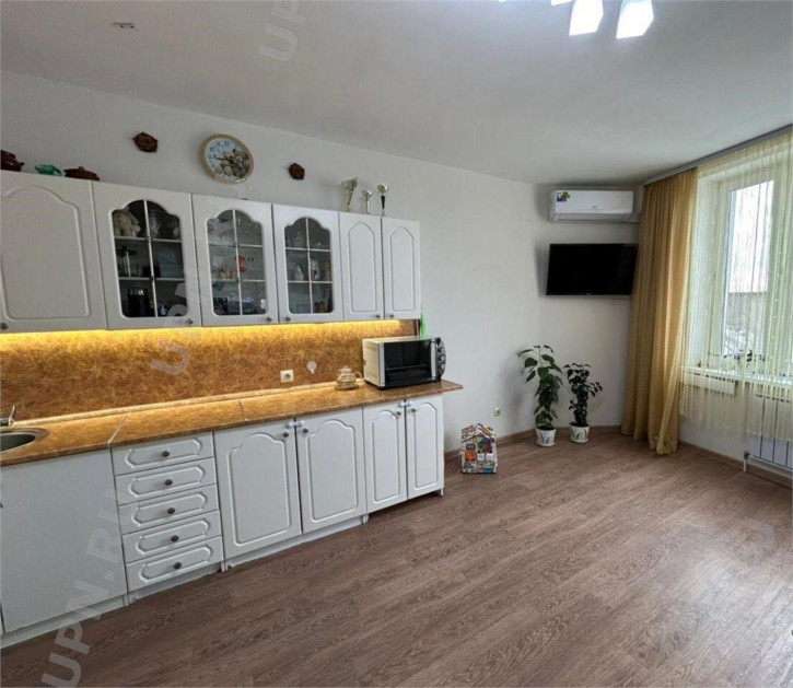 2-комн квартира республиканская, 5