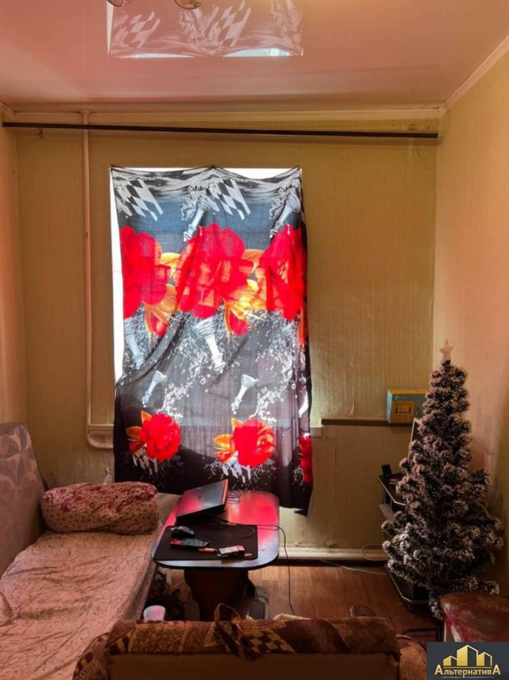 3-комн квартира Островского ул.