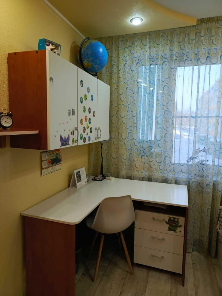 3-комн квартира Георгия Димитрова, 8