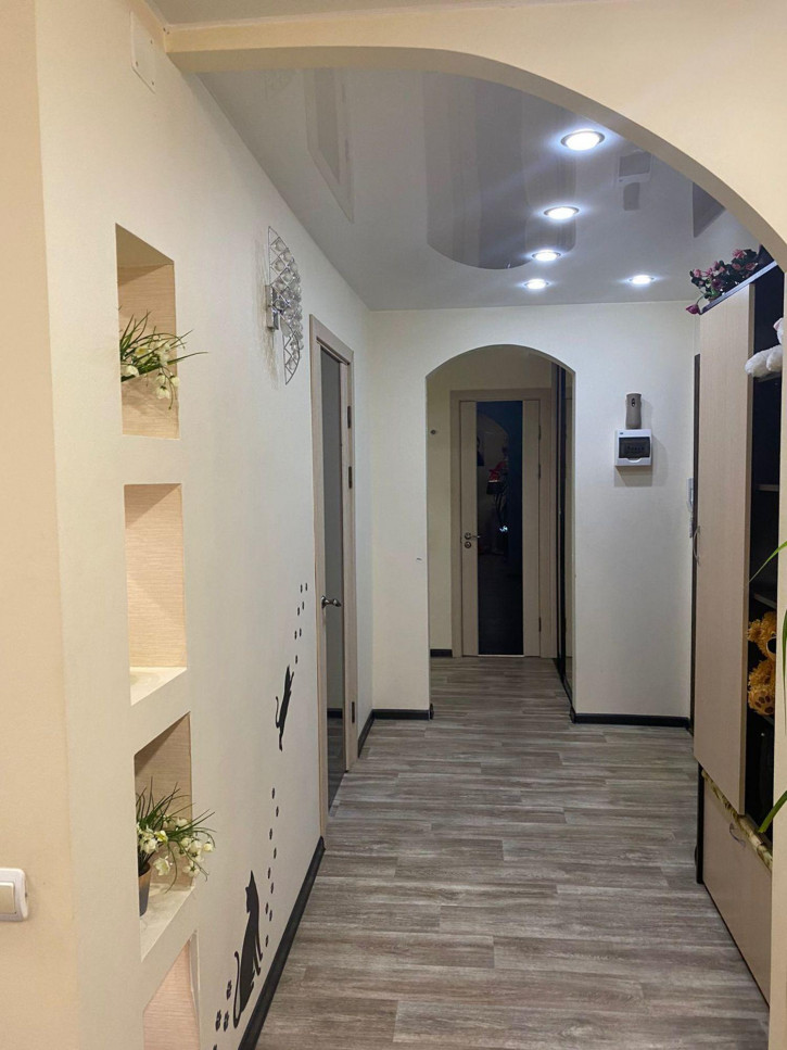 2-комн квартира Георгия Димитрова, 16