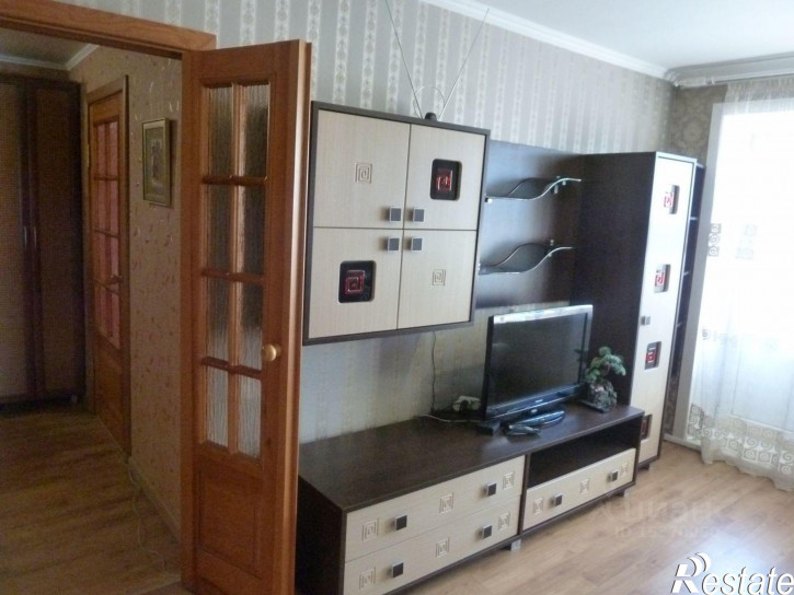 2-комн квартира улица Вали Максимовой, 17,  д. 17