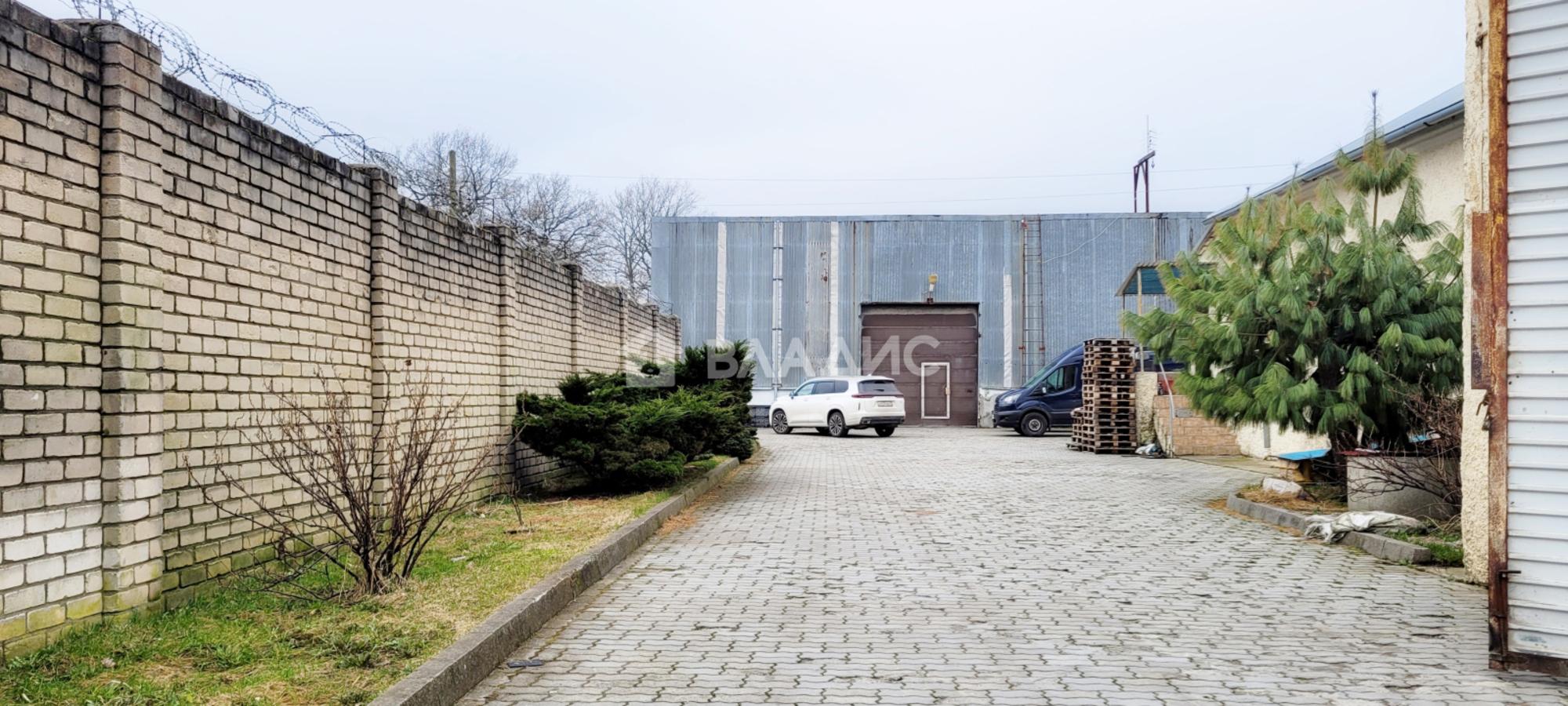 Купить складское помещение за 28 300 000 рублей на Центральная улица, 25А