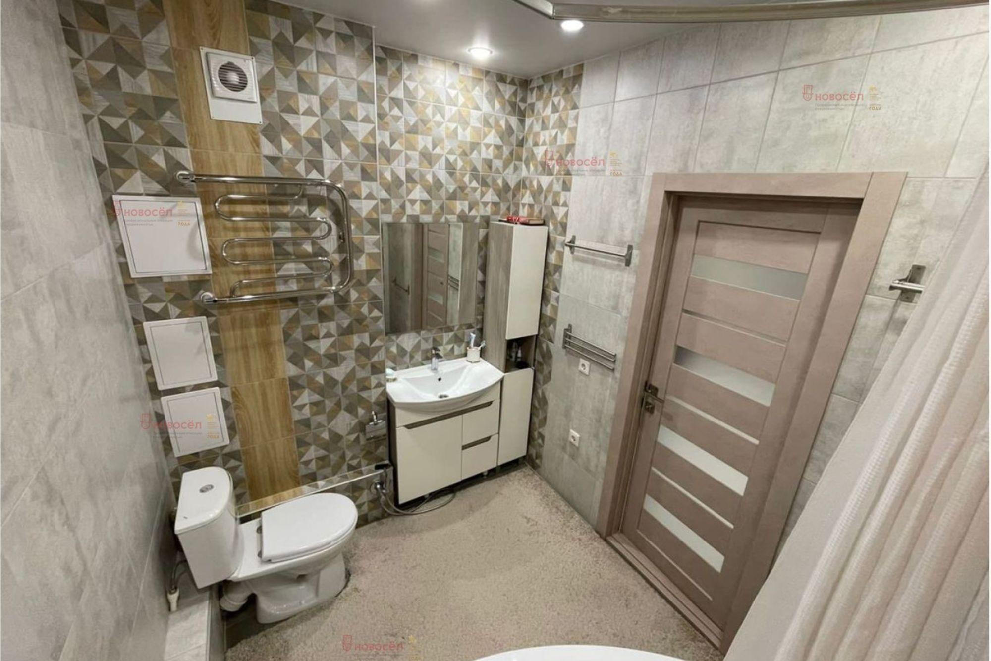 Купить квартиру за 11 300 000 рублей на Семихатова 18