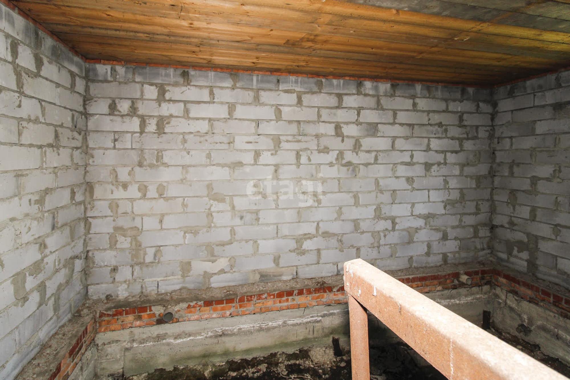 Купить дачу, дом, коттедж за 2 890 000 рублей на Толбинская, 37/1