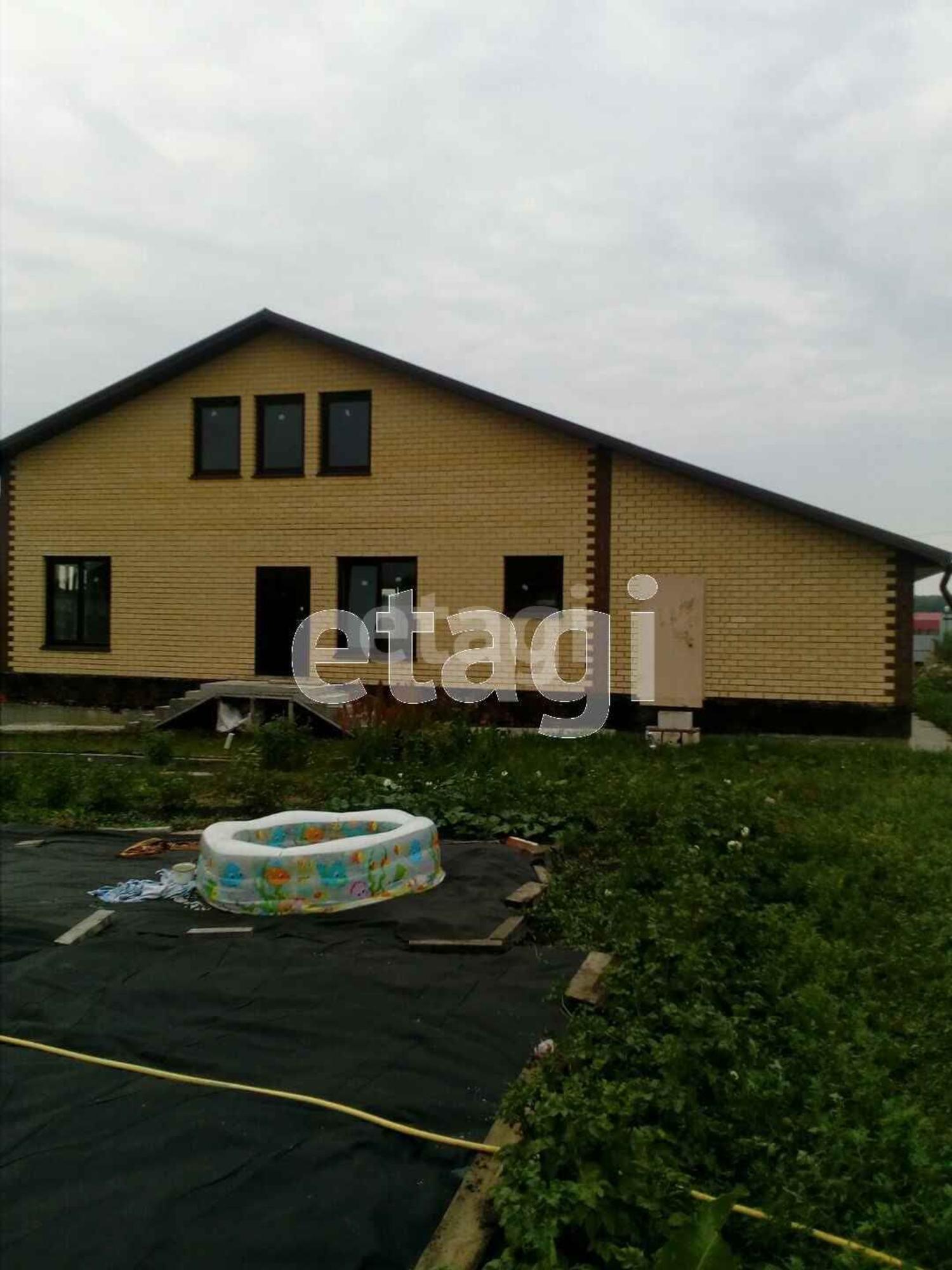Купить дачу, дом, коттедж за 10 000 000 рублей на Павлика Морозова, 23