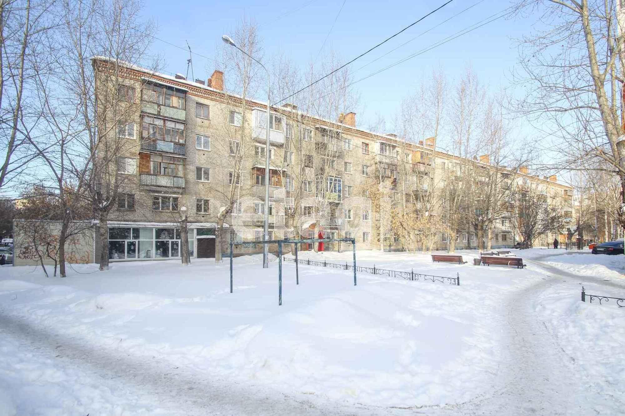 Купить квартиру за 5 100 000 рублей на 50 лет Октября, 51
