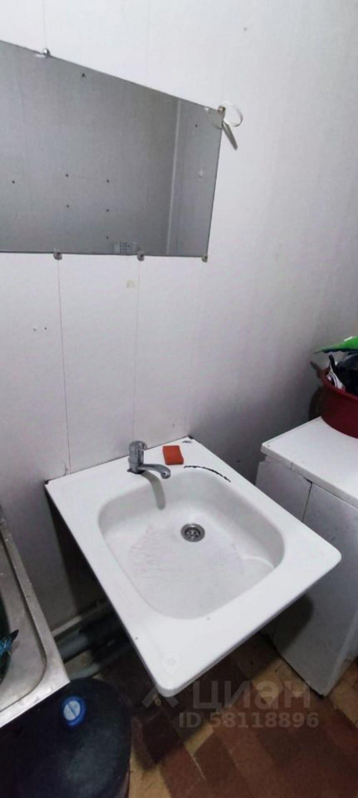 Комната Киргизская улица, 5 к1,  д. 5 к1