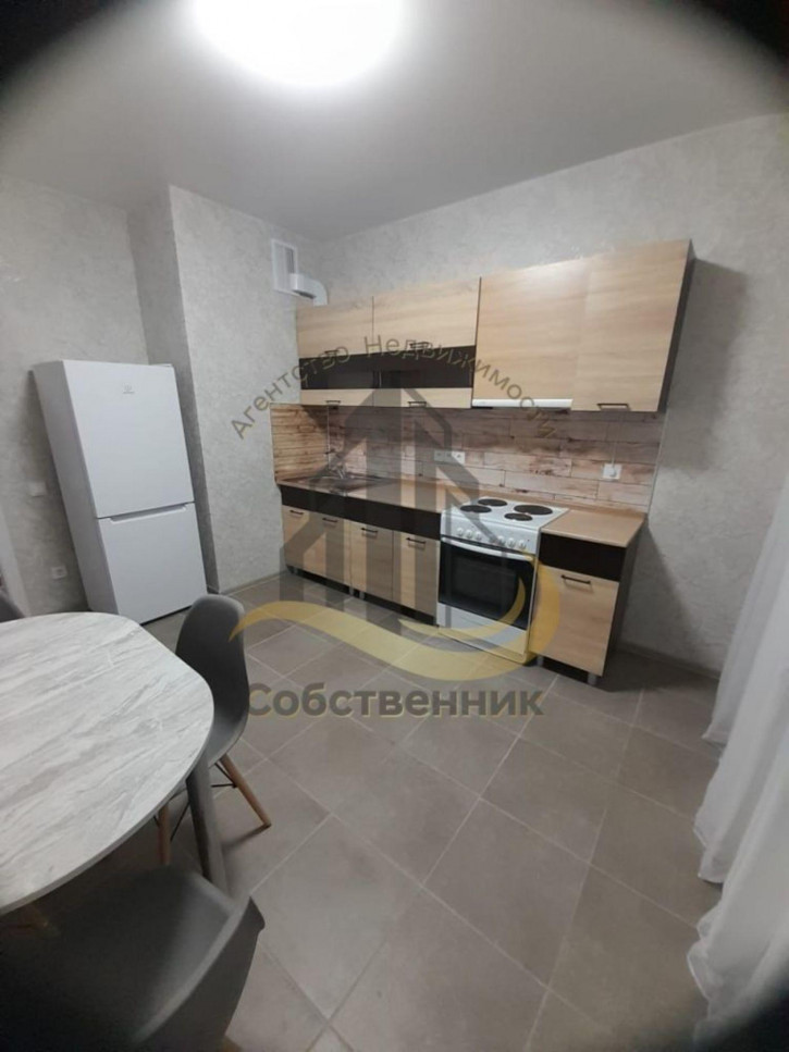 1-комн квартира Угарова пр-кт, 2