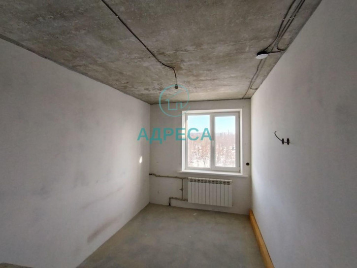 4-комн квартира Авиационная ул, 3