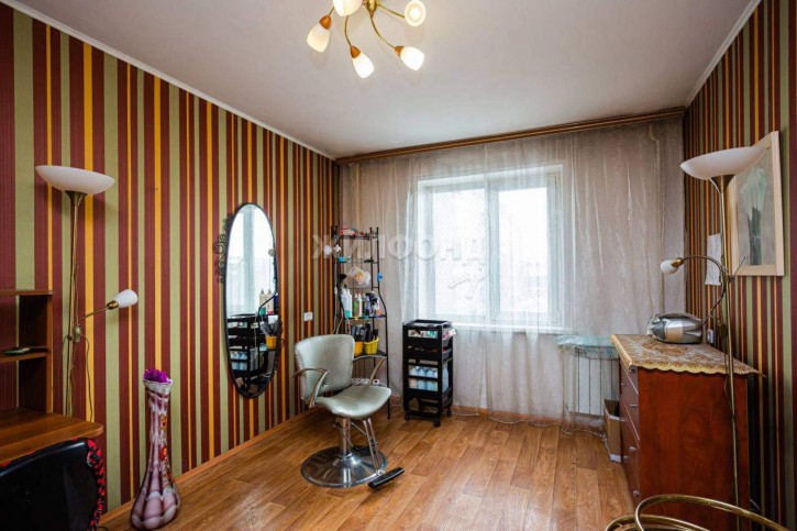 3-комн квартира Дружбы проспект, д.65