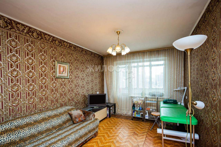 3-комн квартира Дружбы проспект, д.65