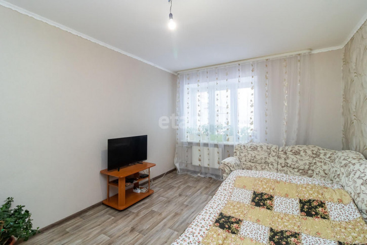 2-комн квартира Мира, 14