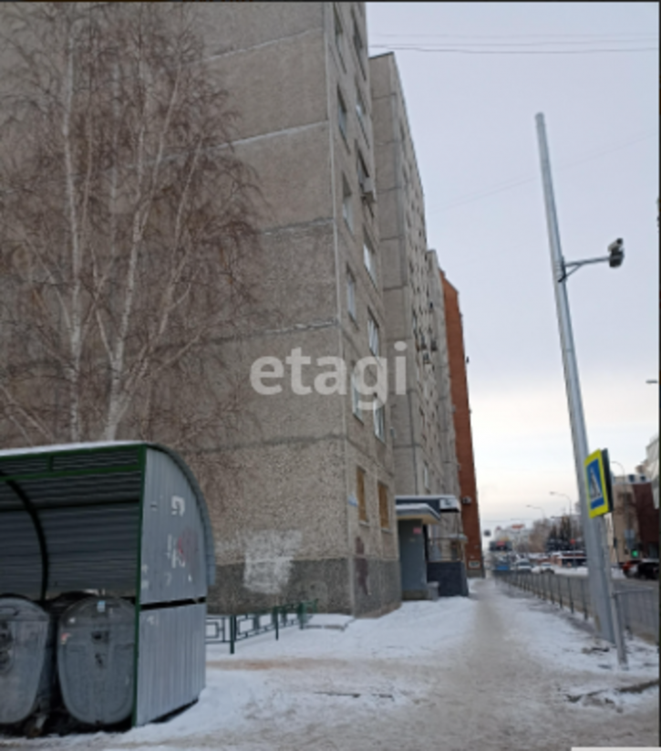 2-комн квартира Комсомольская, 44