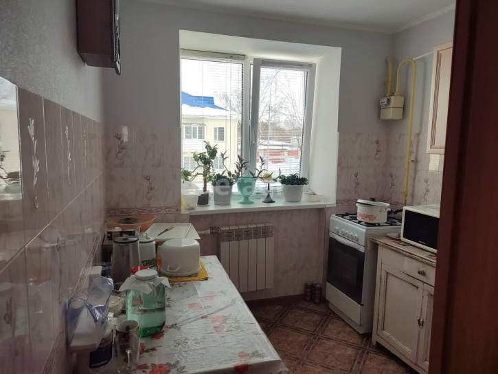 2-комн квартира Ленинградская, 4