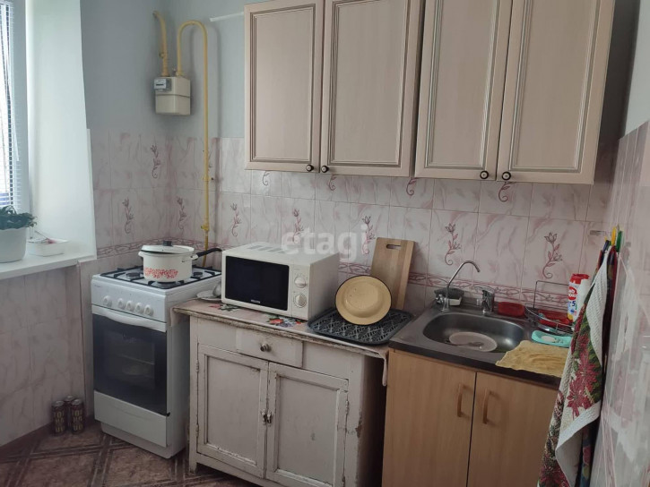 2-комн квартира Ленинградская, 4