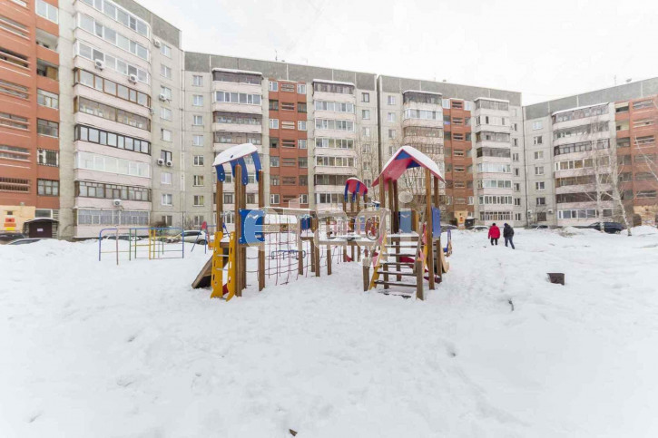 2-комн квартира Моторостроителей, 14