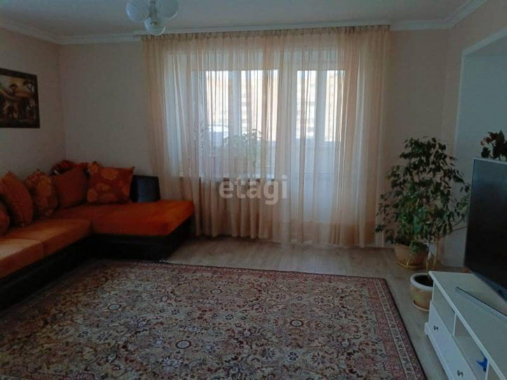 3-комн квартира Ленина, 57