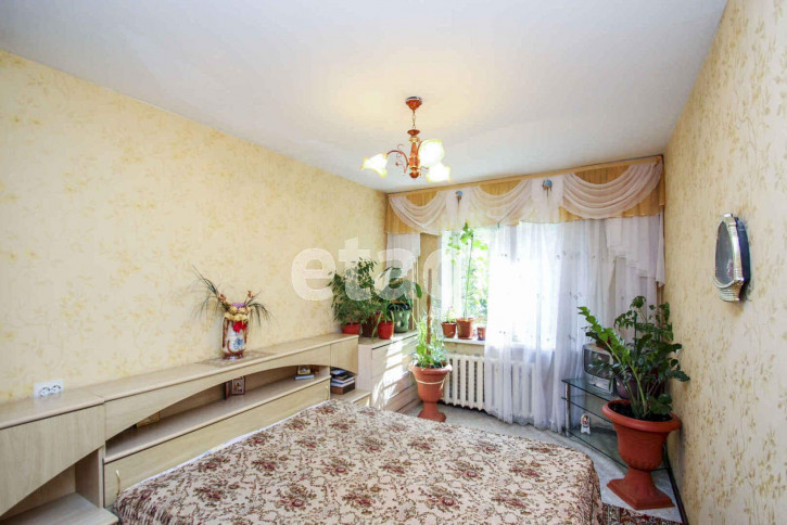 2-комн квартира Игримская, 17
