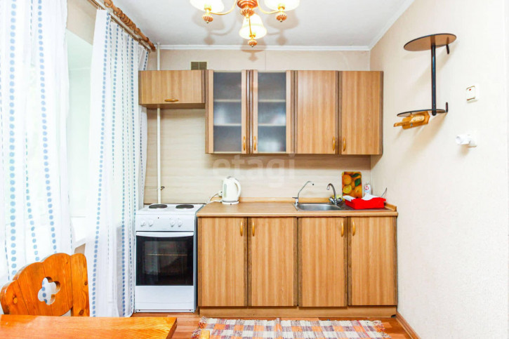 1-комн квартира Мельникайте, 95