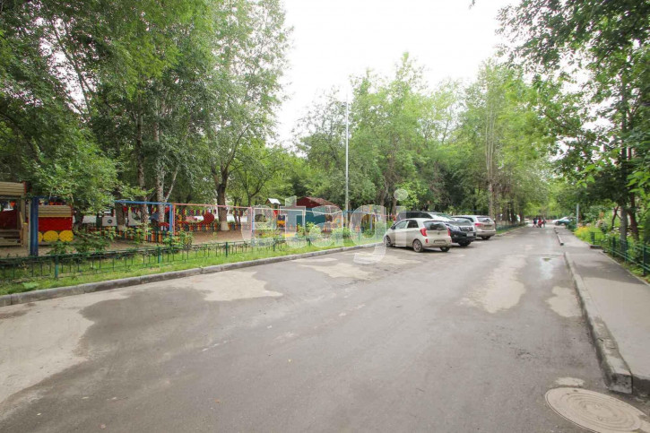 3-комн квартира Садовая, 113а