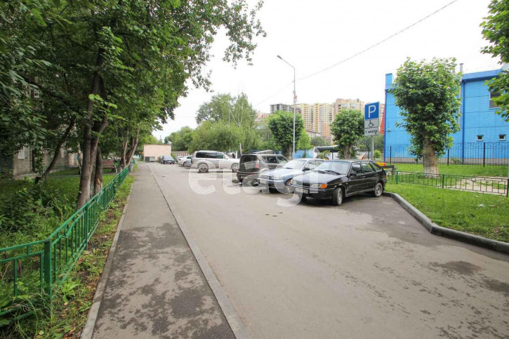 3-комн квартира Садовая, 113а