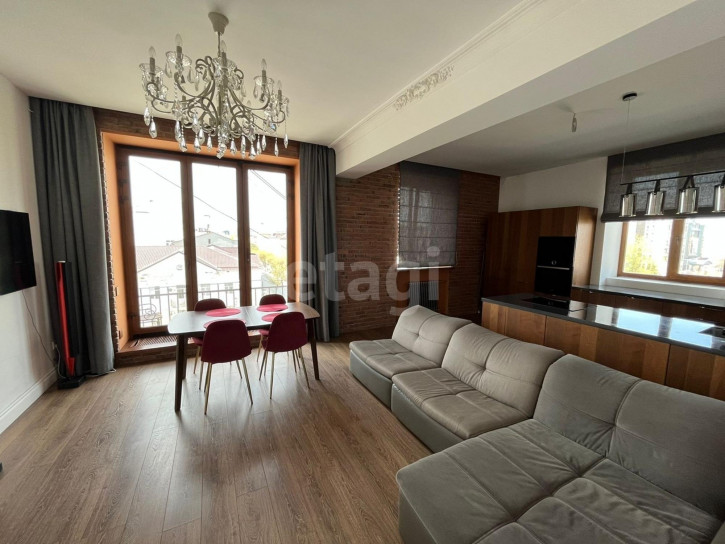 2-комн квартира Орджоникидзе, 51