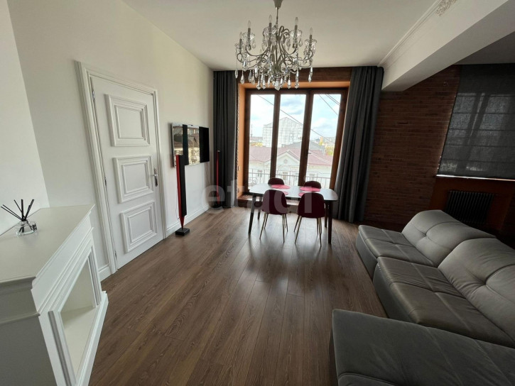 2-комн квартира Орджоникидзе, 51