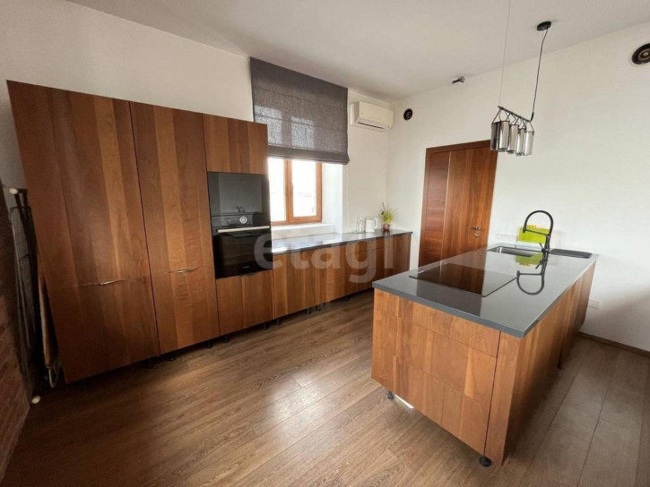 2-комн квартира Орджоникидзе, 51