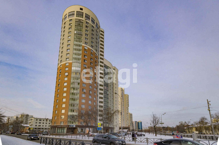 3-комн квартира Луганская, 6