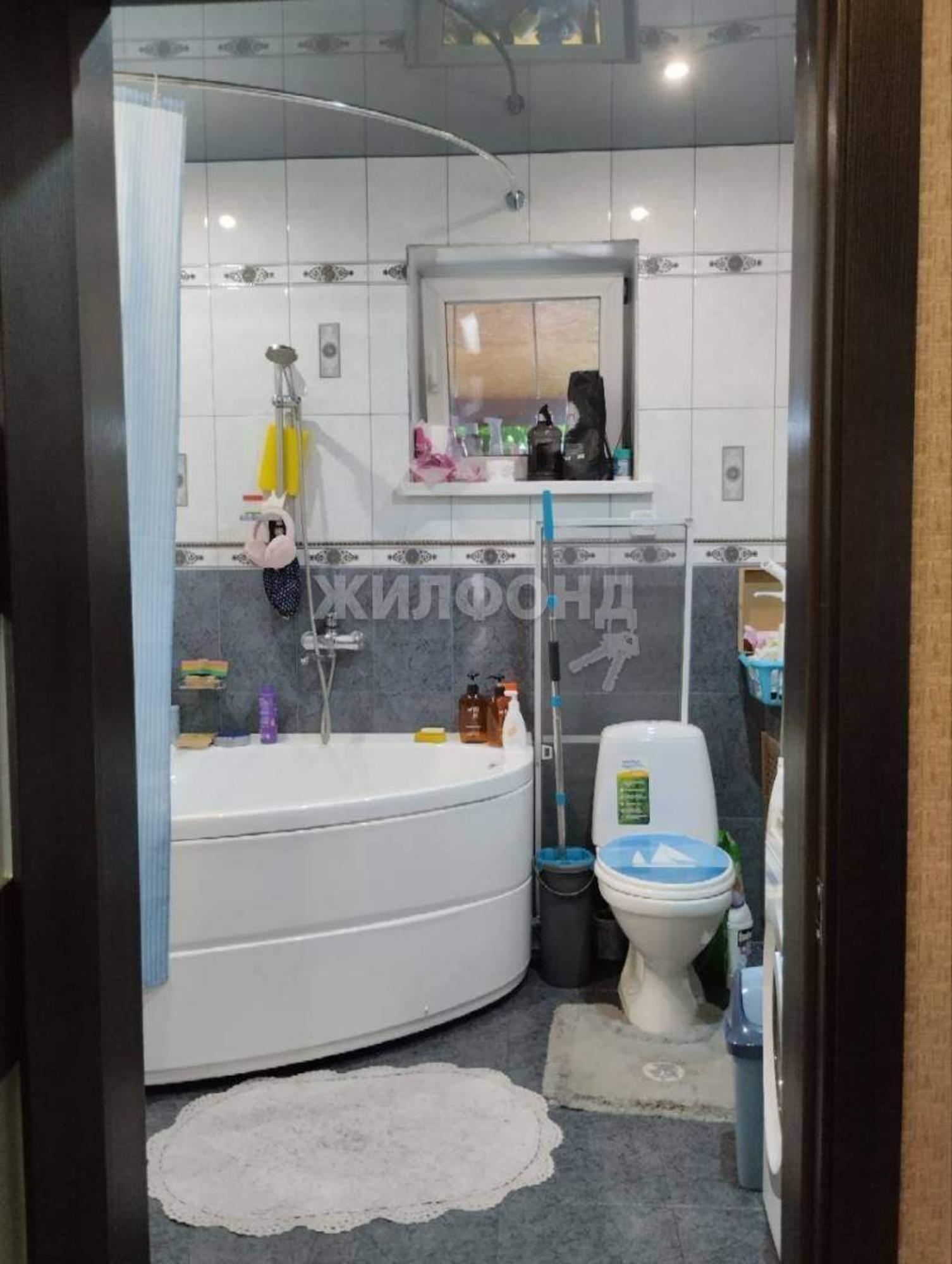 Купить дачу, дом, коттедж за 12 000 000 рублей на Крутой переулок