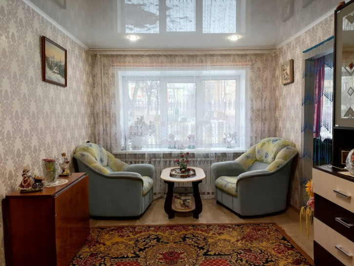 2-комн квартира улица Ромашина